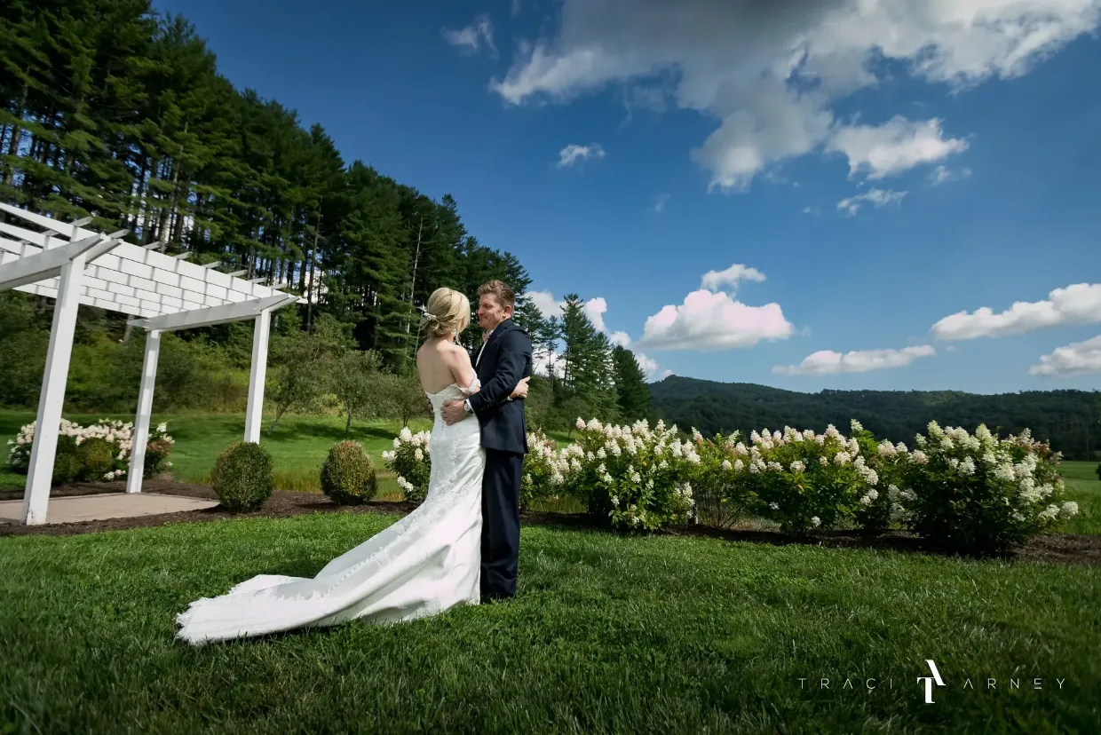 0 blue ridge mountain barn wedding