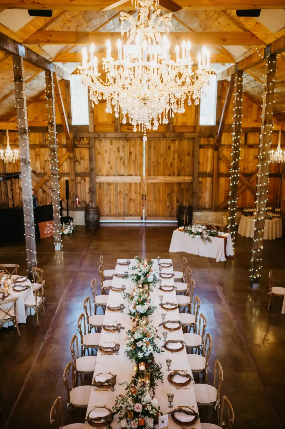 14 blue ridge mountain barn wedding