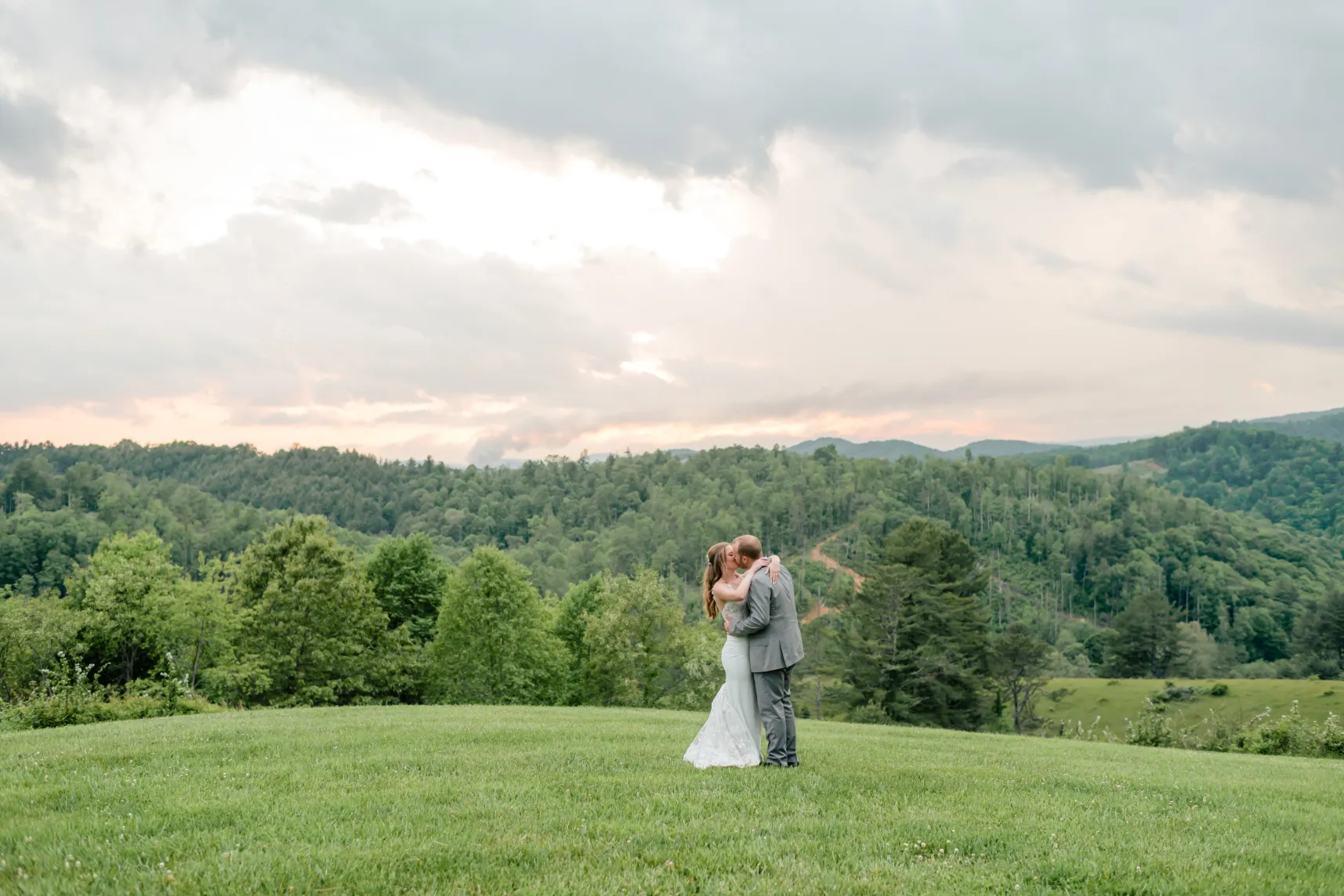 Crew Quarters - Venue - Corolla, NC - WeddingWire