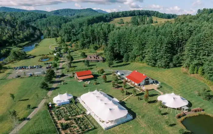 The Barn on New River | NC mountain wedding venues with lodging