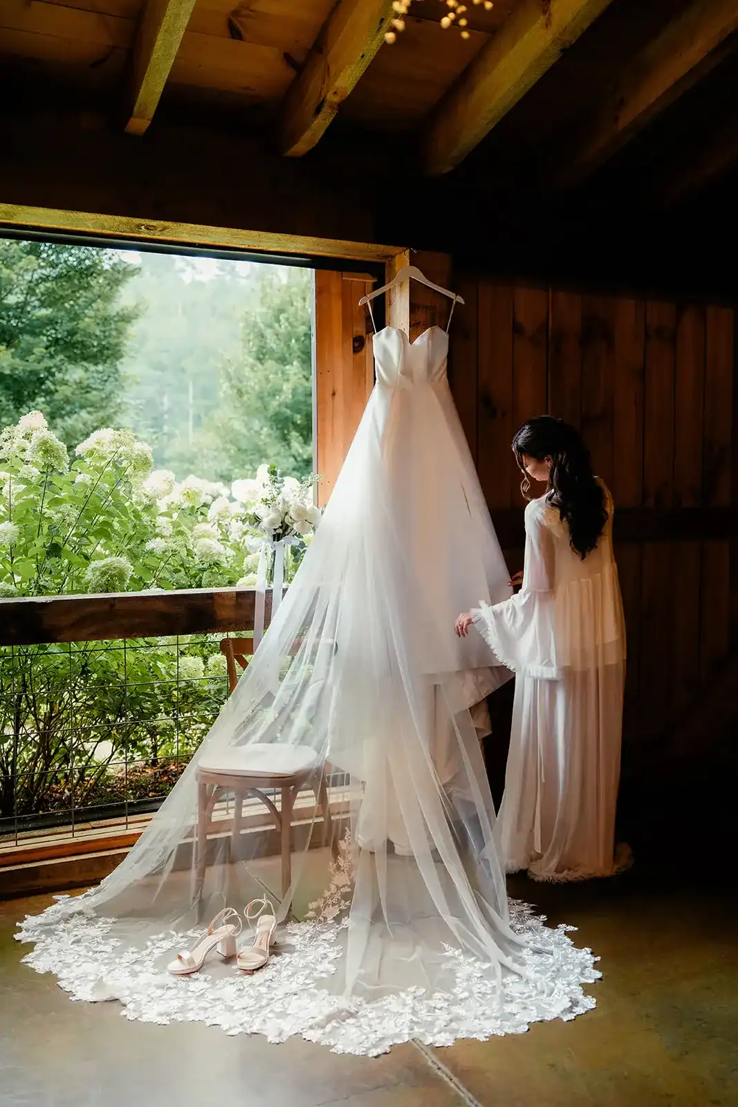 The Barn On New River Thiago & Kindale Wedding Day Emily Smith Photography The Barn On New River Thiago & Kindale Wedding Day Emily Smith Photography